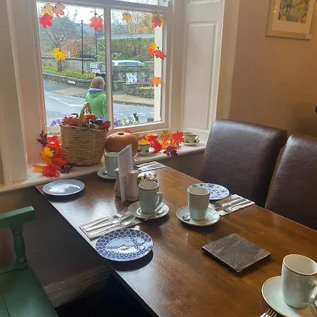 Talbot House And Tearoom 3* Pateley Bridge